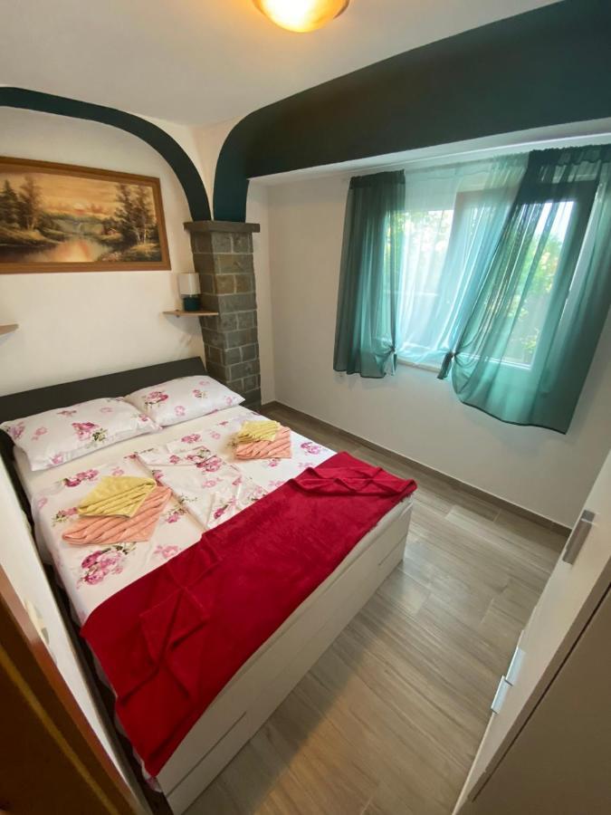 Green Place Apartments Portoroz Bagian luar foto
