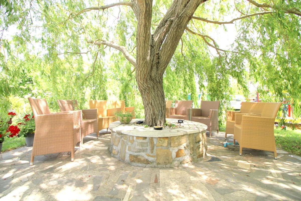 Green Place Apartments Portoroz Bagian luar foto
